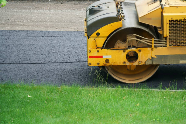 Best Driveway Resurfacing Pavers  in Dodge City, KS